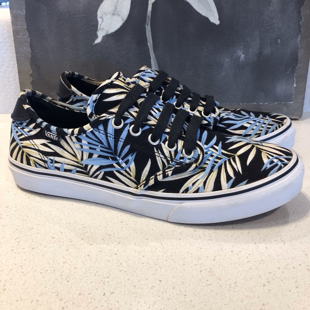 Vans Off The Wall Shoe sz 10